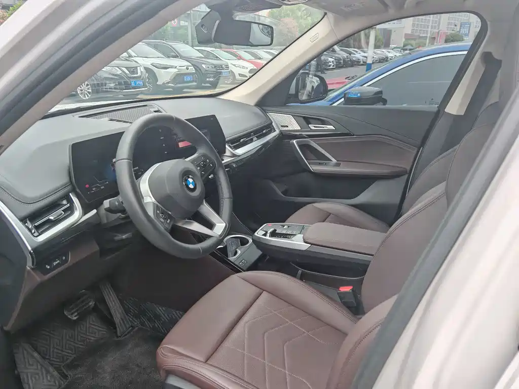 BMW BMW X1 2024 sDrive25Li X Design Package 2024 - thumbnail 10