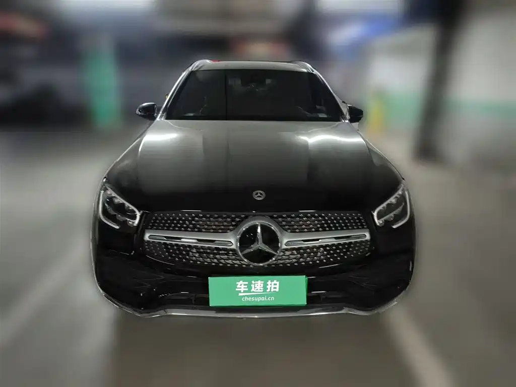 Mercedes-Benz Mercedes-Benz GLC 2022 Facelift GLC 300 L 4MATIC动感型  Note: The "动感型" (Dynamic Model) is typically marketed as the "AMG Line" or "Sport Package" in international markets. A more internationally recognized translation would be:  Mercedes-Benz GLC 2022 Facelift GLC 300 L 4MATIC AMG Line 2022 - thumbnail 4