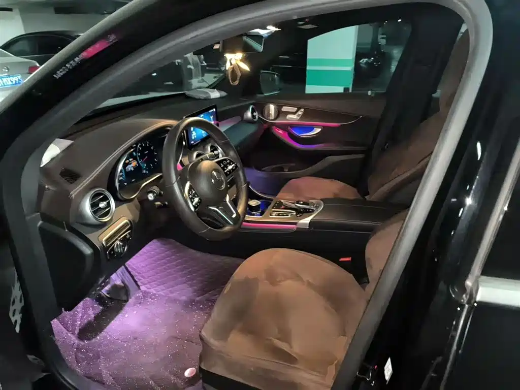 Mercedes-Benz Mercedes-Benz GLC 2022 Facelift GLC 300 L 4MATIC动感型  Note: The "动感型" (Dynamic Model) is typically marketed as the "AMG Line" or "Sport Package" in international markets. A more internationally recognized translation would be:  Mercedes-Benz GLC 2022 Facelift GLC 300 L 4MATIC AMG Line 2022 - thumbnail 7