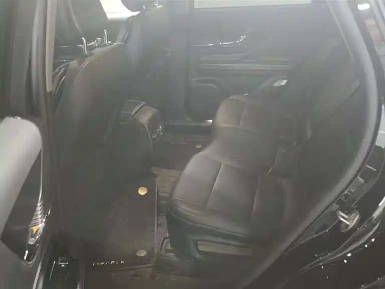Lincoln Liberator 2021 2.0T Two-Wheel Drive Premium Edition 2021 - thumbnail 10