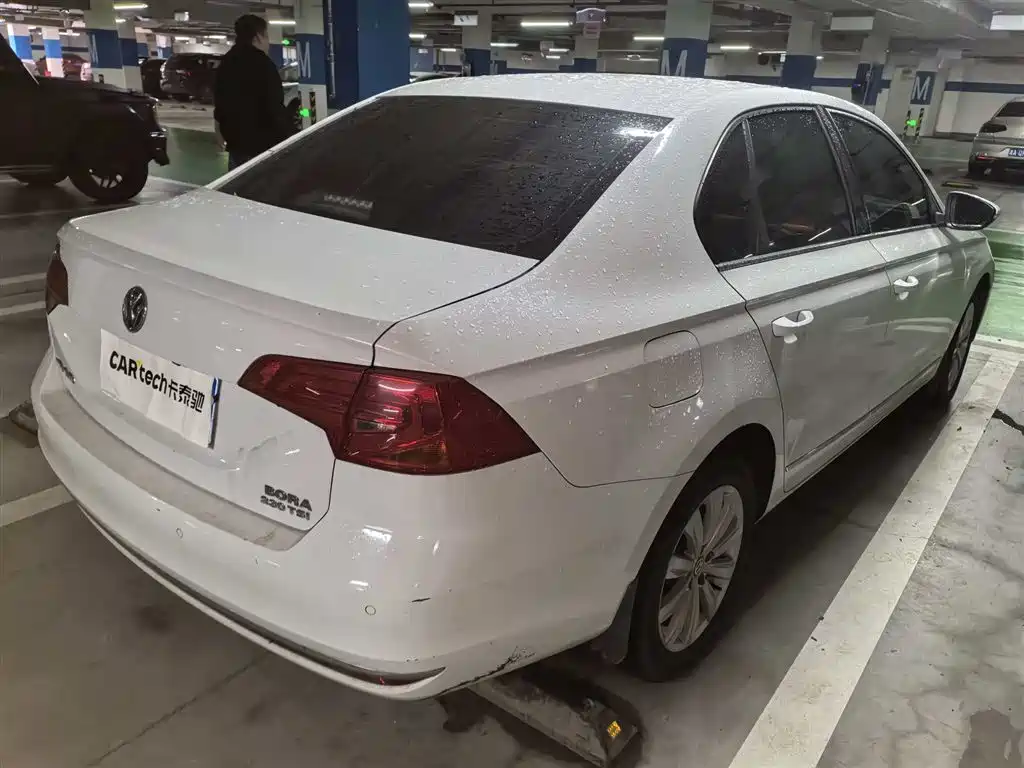 Volkswagen Bora 2017 230TSI DSG Comfort Model 2017 - thumbnail 4