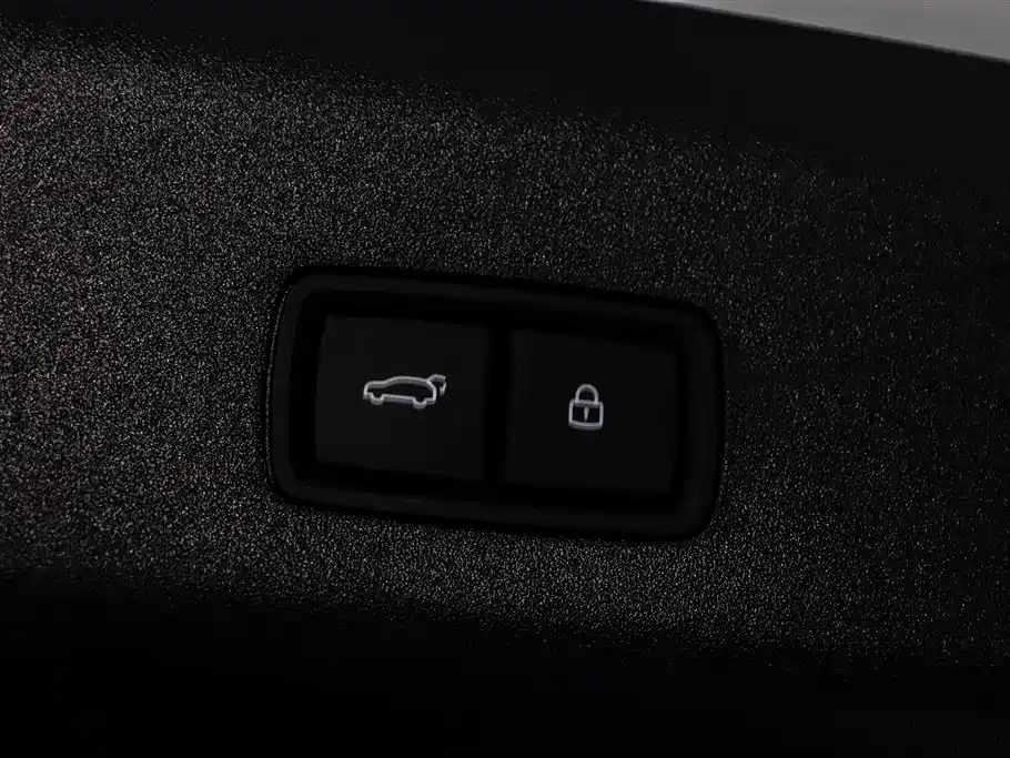 Li Auto Li Auto i8 2025 Standard Edition 2025 - thumbnail 17