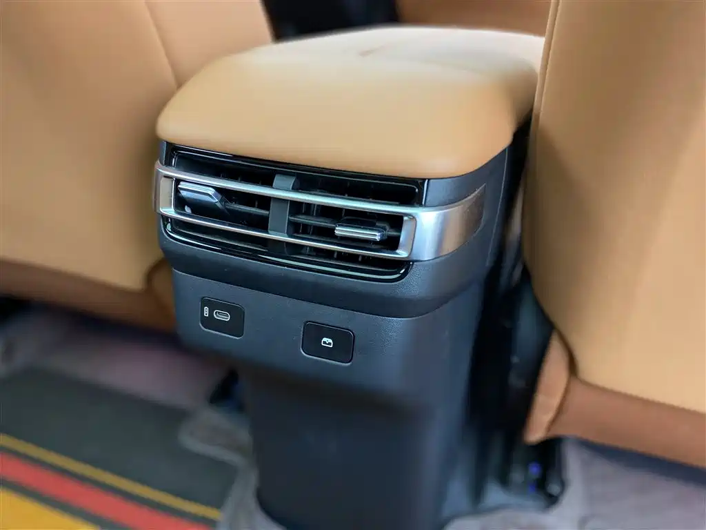 Changan Qiyuan Changan Qiyuan E07 2025 Pure Electric AWD 90kWh Dacheng Edition 2026 - thumbnail 19