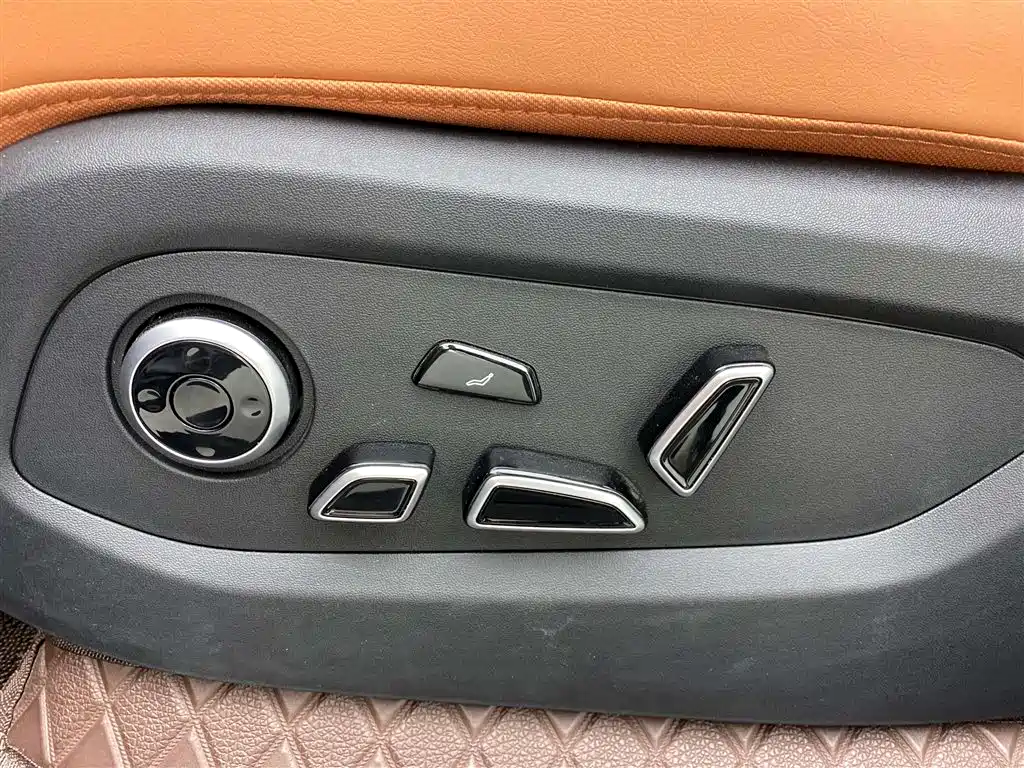 Changan Qiyuan Changan Qiyuan E07 2025 Pure Electric AWD 90kWh Dacheng Edition 2026 - thumbnail 26