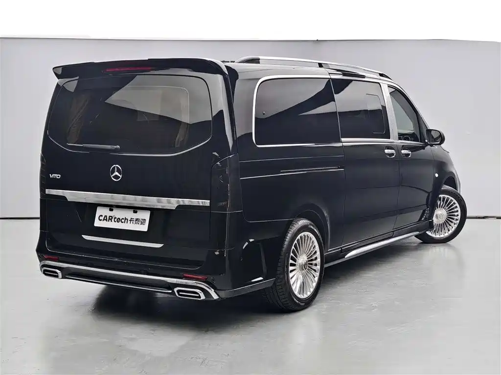 Mercedes-Benz Viano 2021 2.0T Business Edition 7-seater 2023 - thumbnail 3