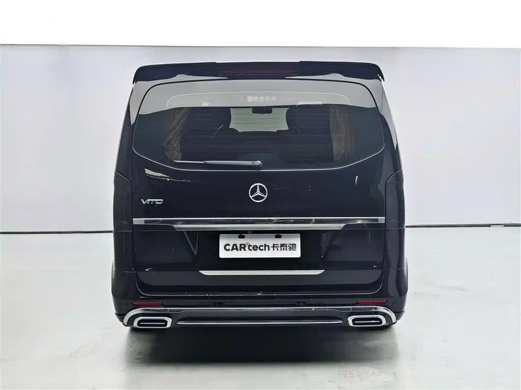 Mercedes-Benz Viano 2021 2.0T Business Edition 7-seater 2023 - thumbnail 4