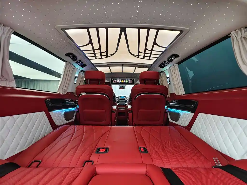 Mercedes-Benz Viano 2021 2.0T Business Edition 7-seater 2023 - thumbnail 18