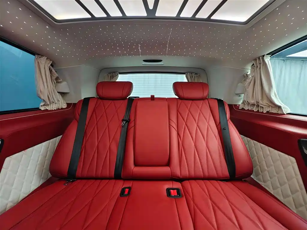 Mercedes-Benz Viano 2021 2.0T Business Edition 7-seater 2023 - thumbnail 19