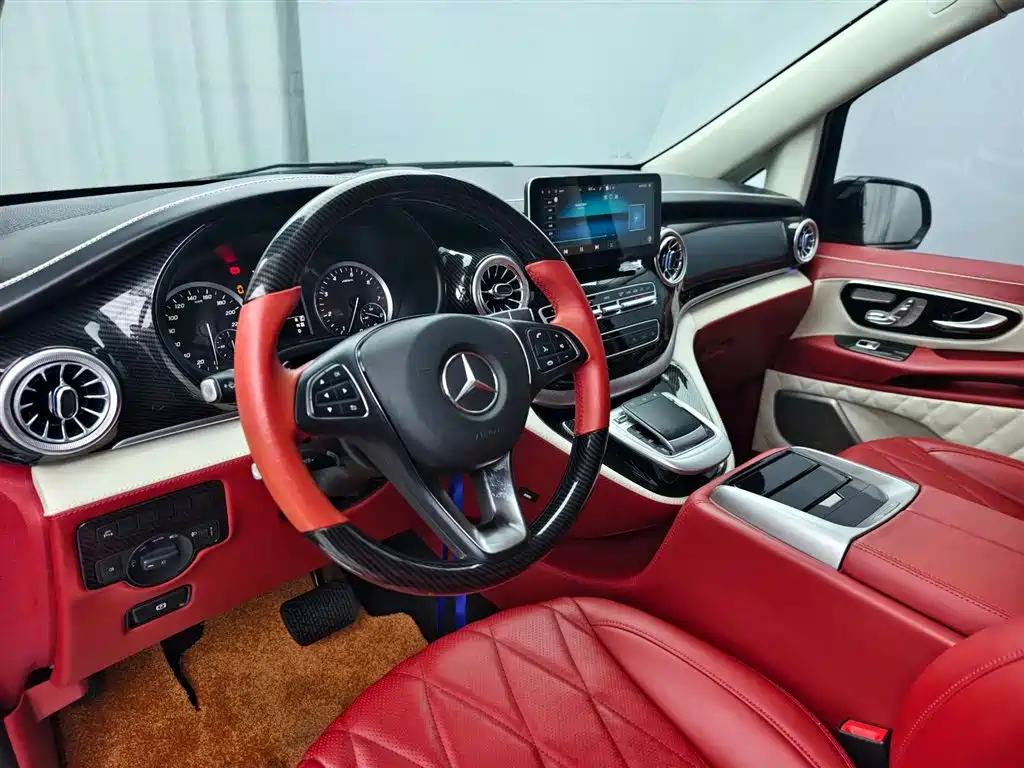 Mercedes-Benz Viano 2021 2.0T Business Edition 7-seater 2023 - thumbnail 23