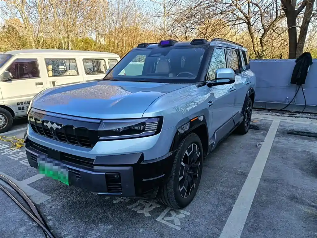 Fangchengbao Leopard 8 2025 Intelligent Courage Flagship 7-seater 2024 - thumbnail 2