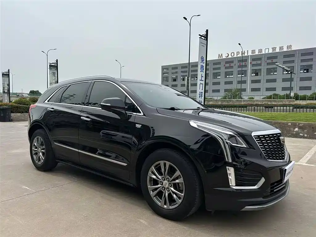 Cadillac Cadillac XT5 2020 28T Luxury 2020 - thumbnail 2