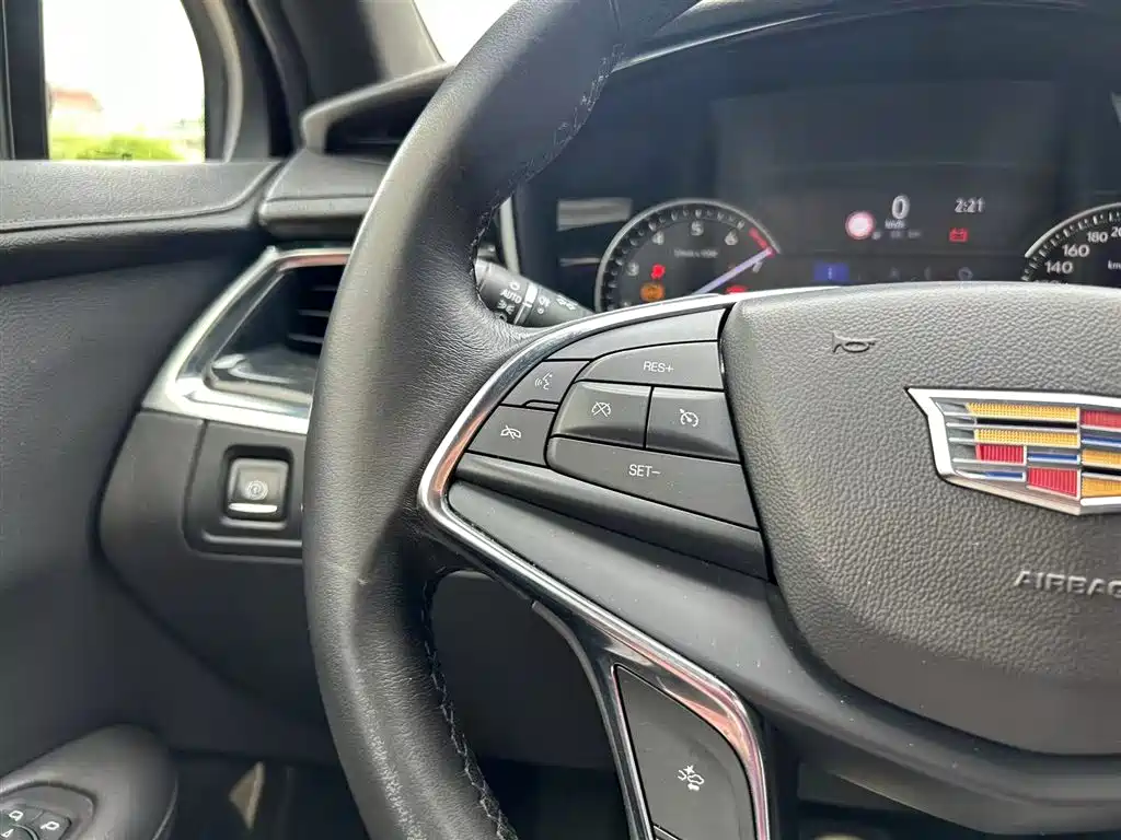 Cadillac Cadillac XT5 2020 28T Luxury 2020 - thumbnail 27