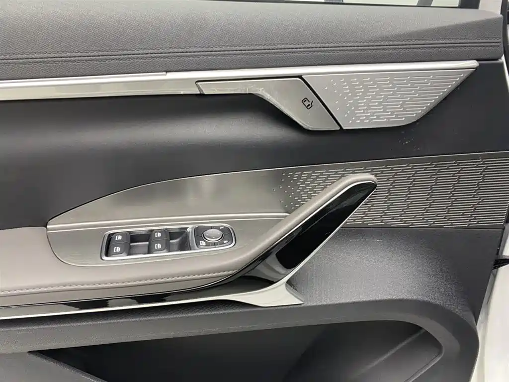Maxus Dajia 7 2024 Model Facelift Super Hybrid Long Range Version Joy Edition 2025 - thumbnail 27