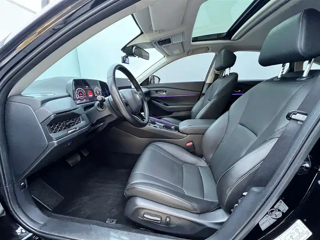 Honda Accord 2023 260TURBO Smart Enjoy Edition 2024 - thumbnail 15