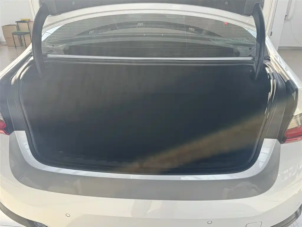 BMW BMW i3 2024 eDrive 35 L 2024 - thumbnail 6