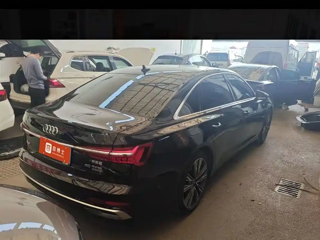 Audi Audi A6L 2024 45 TFSI quattro Premium Dynamic Model 2024 - thumbnail 2