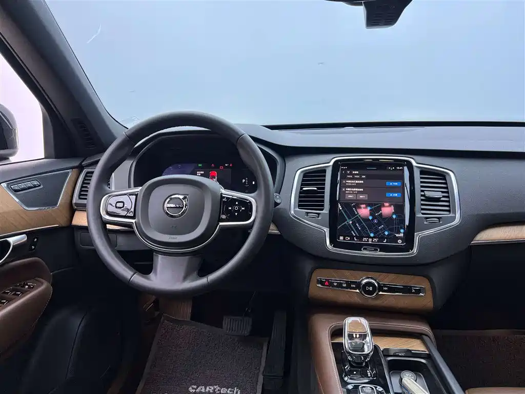 Volvo Volvo XC90 2023 B5 Momentum Luxury 5-seat 2023 - thumbnail 29