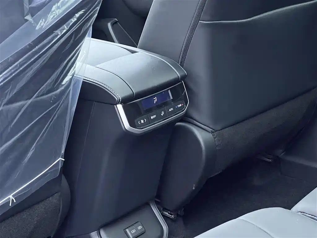 Toyota Crown Kluger 2024 2.5L HEV AWD Premium 2026 - thumbnail 19