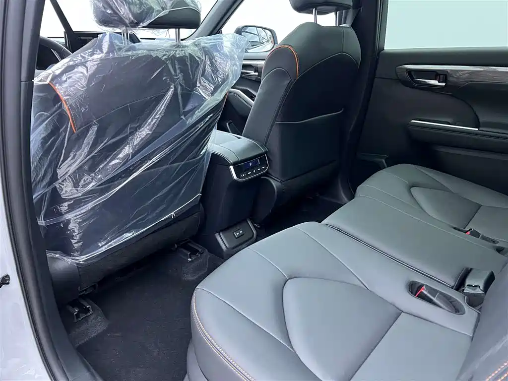 Toyota Crown Kluger 2024 2.5L HEV AWD Premium 2026 - thumbnail 26