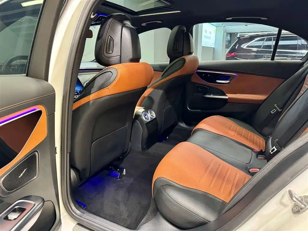 Mercedes-Benz Mercedes-Benz C-Class 2022 C 200 L Sport Edition 2022 - thumbnail 26