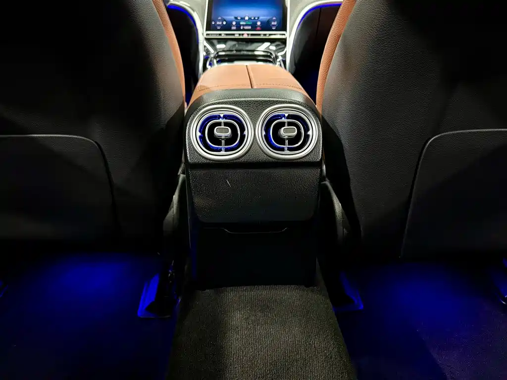 Mercedes-Benz Mercedes-Benz C-Class 2022 C 200 L Sport Edition 2022 - thumbnail 28