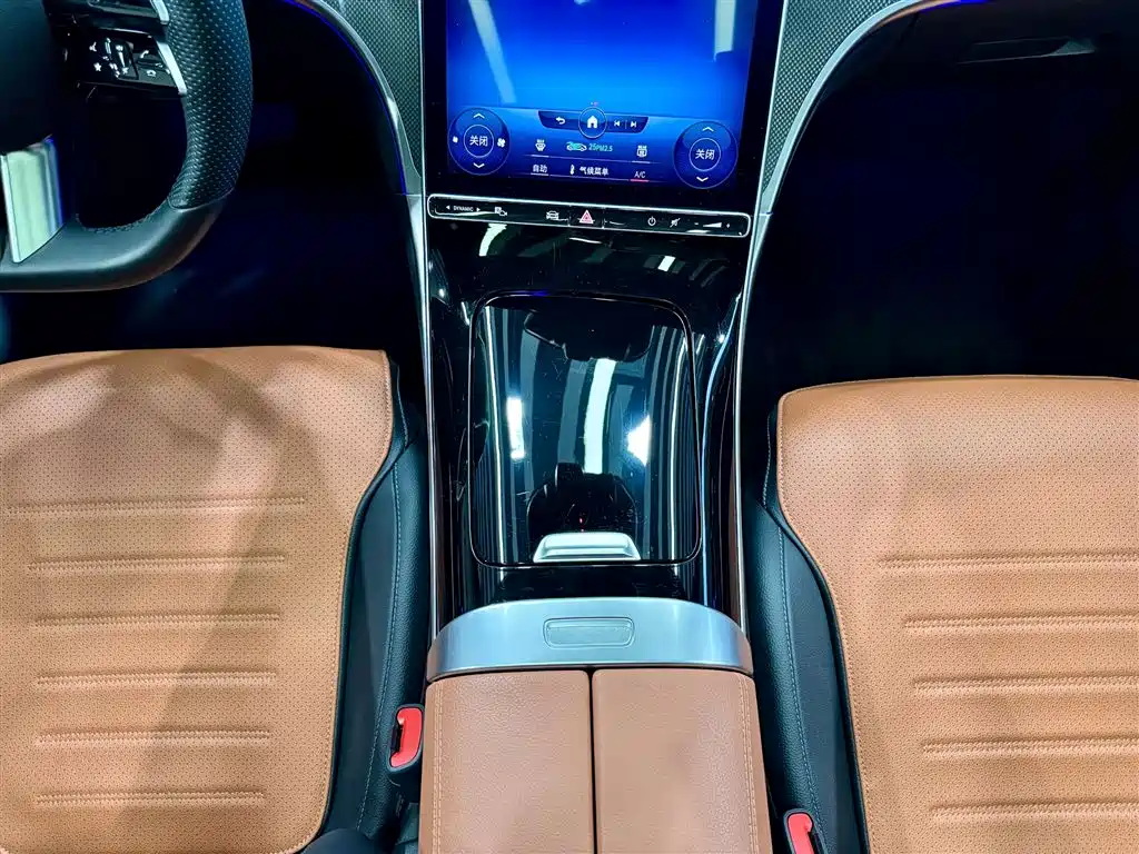 Mercedes-Benz Mercedes-Benz C-Class 2022 C 200 L Sport Edition 2022 - thumbnail 30