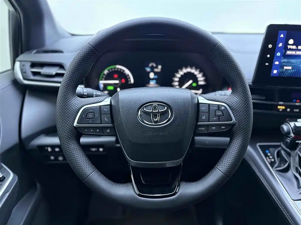 Toyota Toyota Sienna 2023 2.5L Hybrid Limited Premium Edition 2024 - thumbnail 14