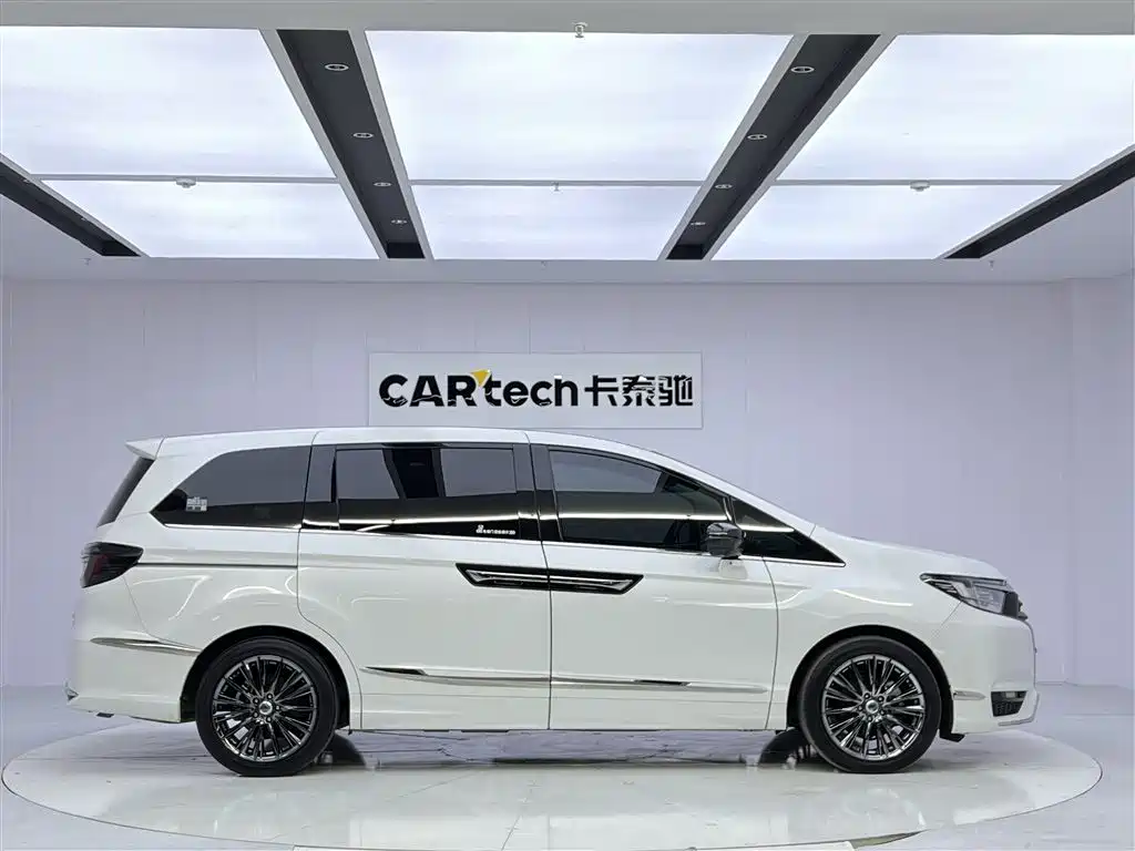 Honda Honda Elysion 2022 2.0L e:HEV Luxury Edition 2023 - thumbnail 3