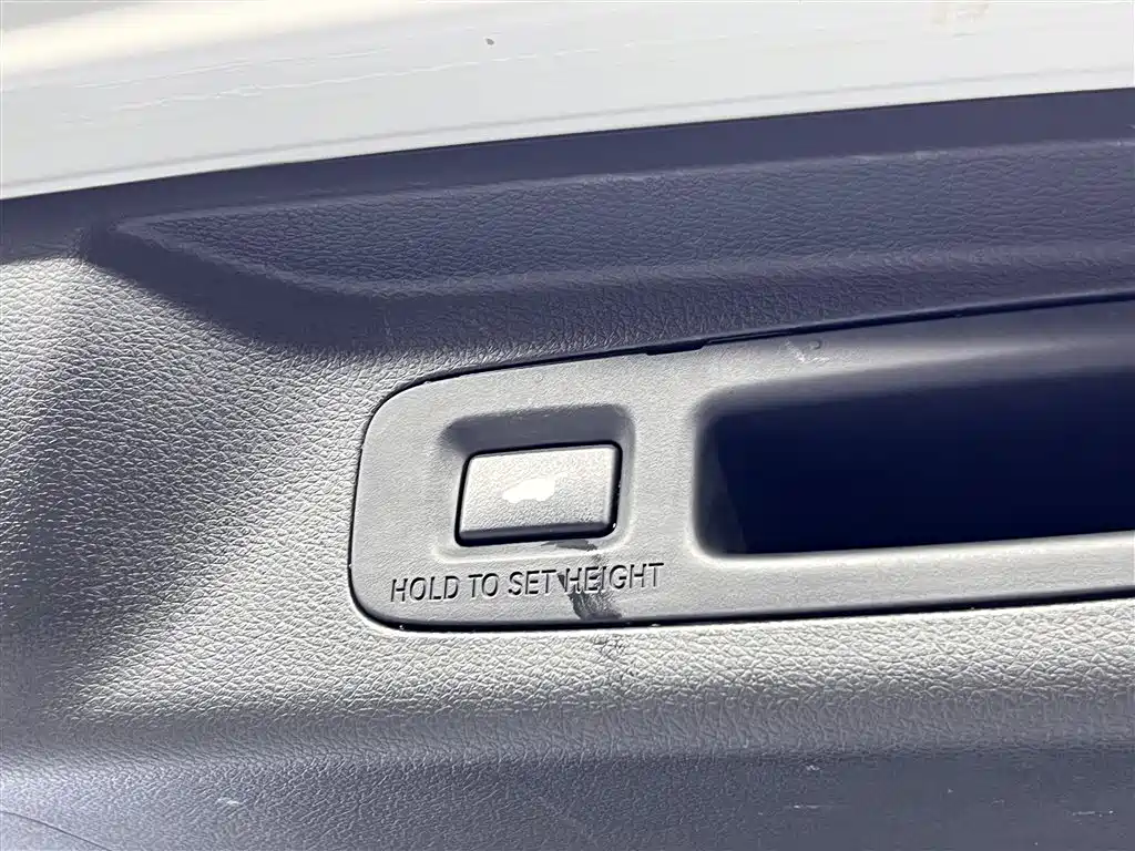 Honda Honda Elysion 2022 2.0L e:HEV Luxury Edition 2023 - thumbnail 15