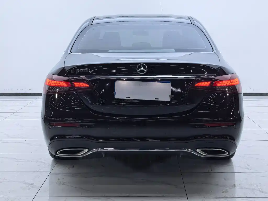 Mercedes-Benz Mercedes-Benz E-Class 2022 E 300 L Sport Luxury 2022 - thumbnail 8