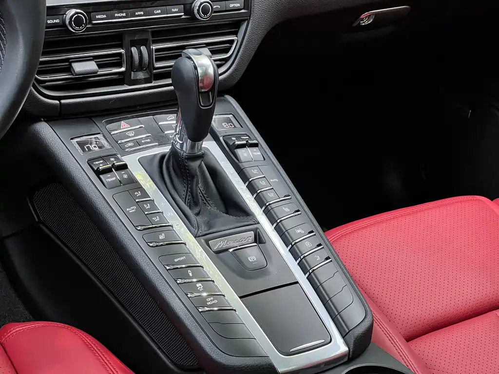 Porsche Porsche Macan 2021 Macan 2.0T 2021 - thumbnail 19