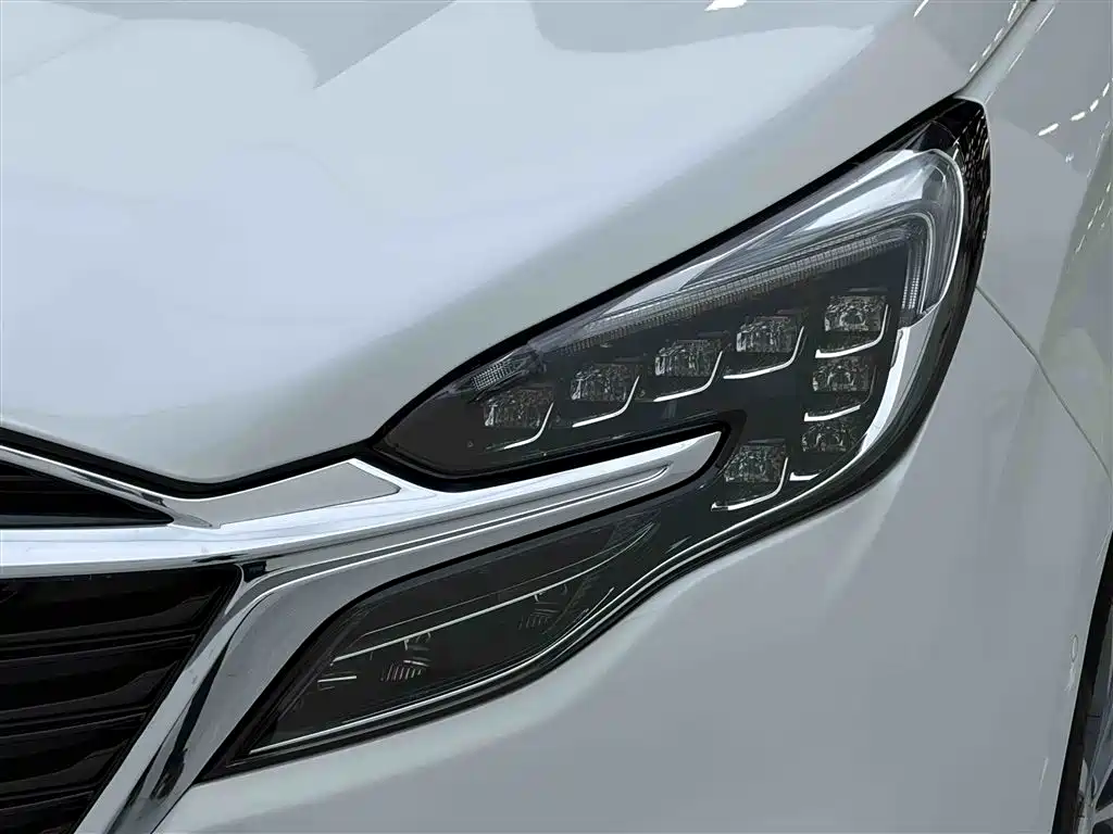 Buick Buick GL8 2021 ES Landmark 653T Premium 2021 - thumbnail 7