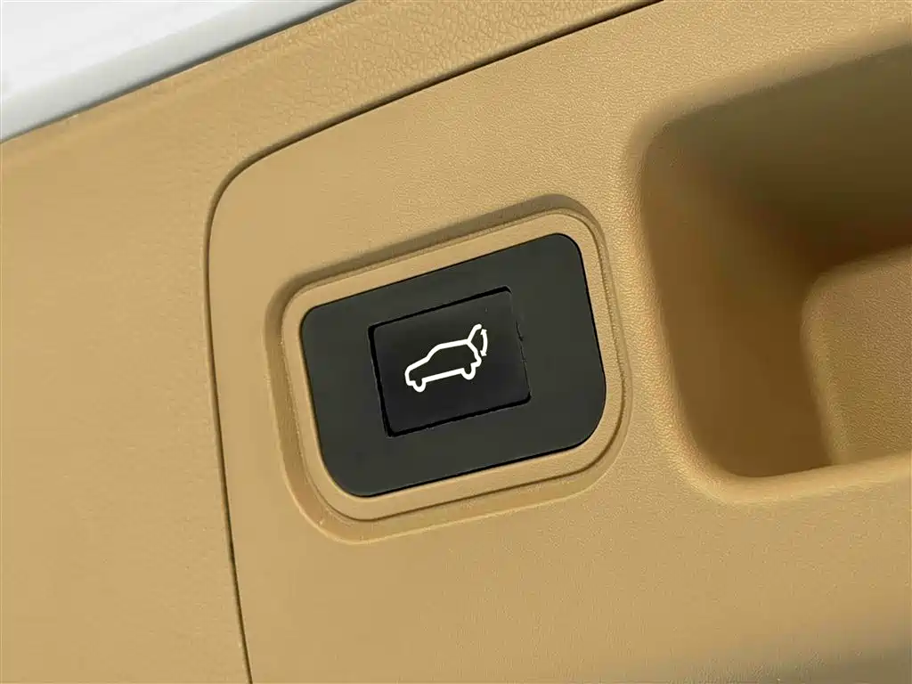 Buick Buick GL8 2021 ES Landmark 653T Premium 2021 - thumbnail 23