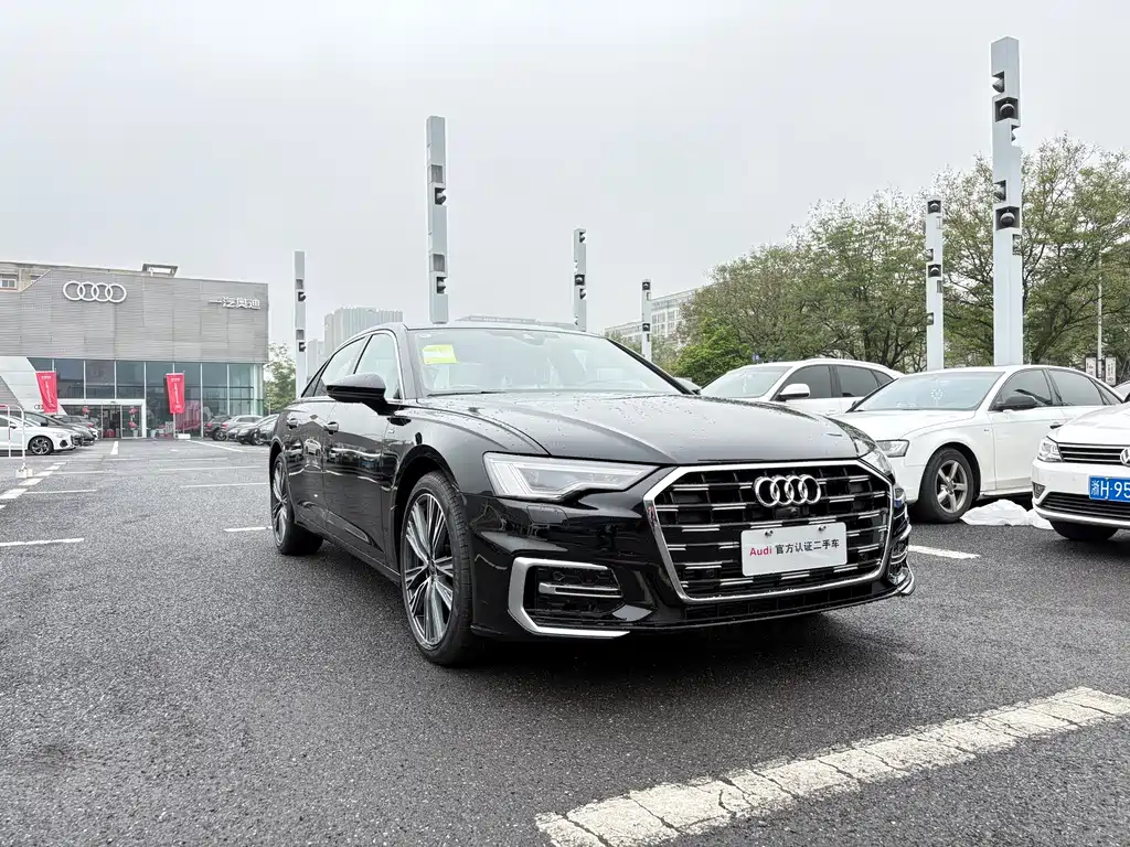 Audi Audi A6L 2025 45 TFSI Premium Dynamic Model 2026 - thumbnail 3