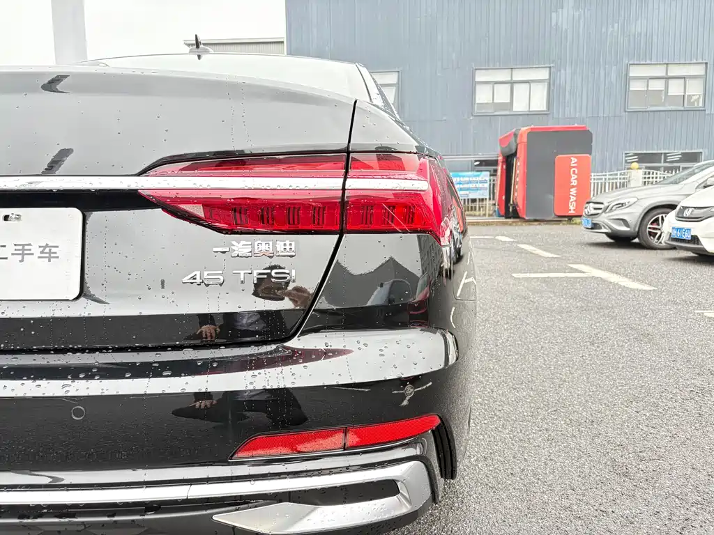 Audi Audi A6L 2025 45 TFSI Premium Dynamic Model 2026 - thumbnail 18