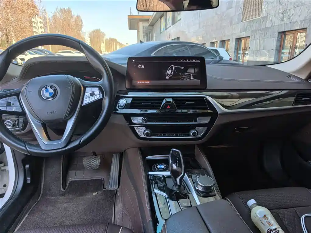 BMW BMW 5 Series 2022 525Li Luxury Package 2022 - thumbnail 7