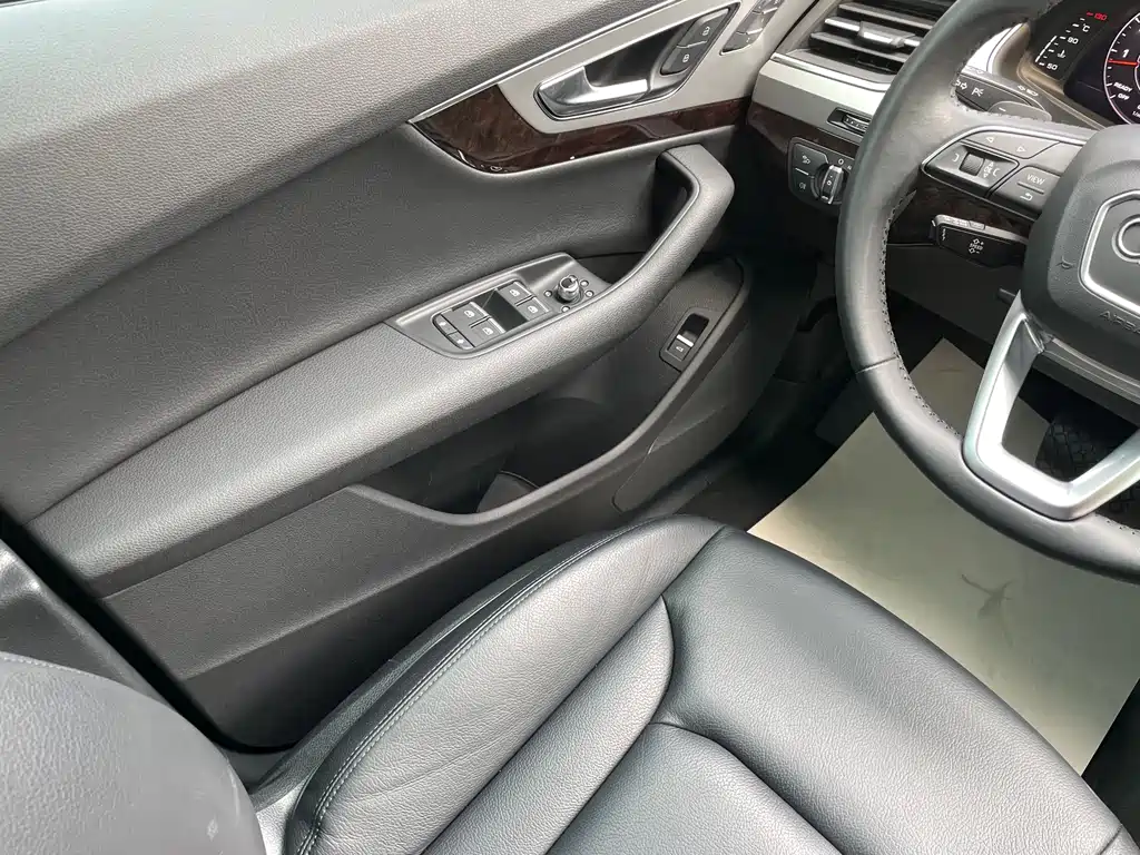 Audi Audi Q7 2019 55 TFSI S line Sport 2019 - thumbnail 10