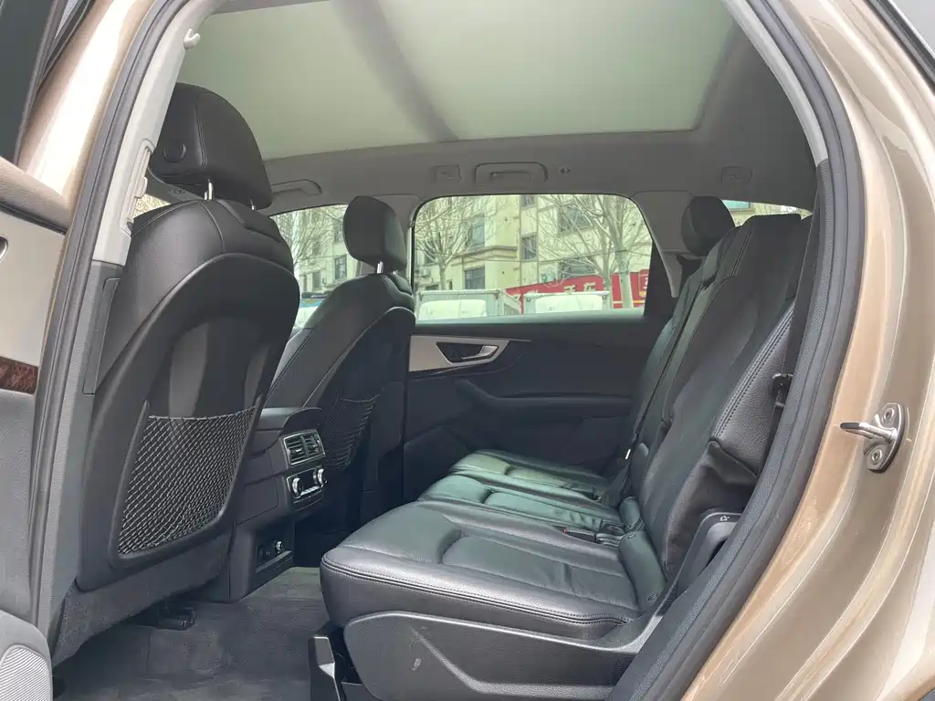 Audi Audi Q7 2019 55 TFSI S line Sport 2019 - thumbnail 30