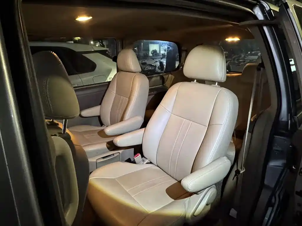 Buick Buick GL8 2014 2.4L Classic Edition 2015 - thumbnail 8