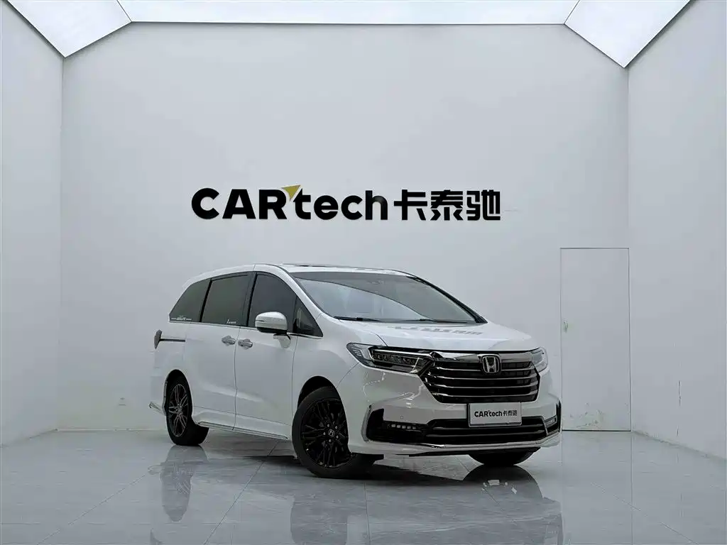 Honda Odyssey 2022 2.0L e:HEV Sharp·Premium Edition 2023 - thumbnail 2