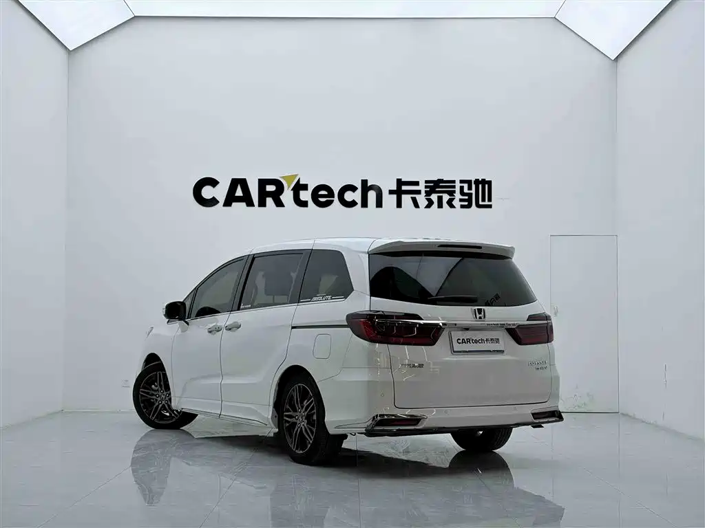 Honda Odyssey 2022 2.0L e:HEV Sharp·Premium Edition 2023 - thumbnail 6