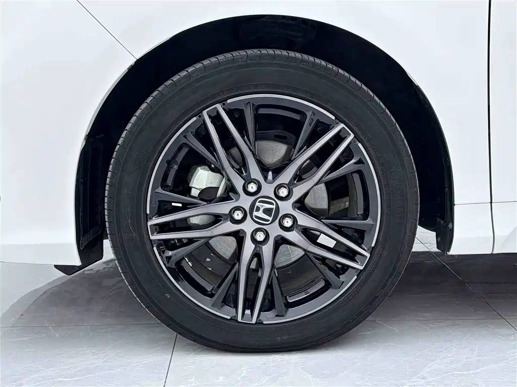 Honda Odyssey 2022 2.0L e:HEV Sharp·Premium Edition 2023 - thumbnail 9