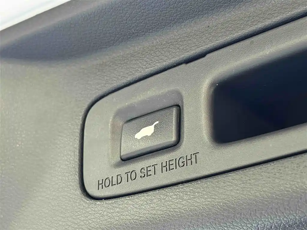 Honda Odyssey 2022 2.0L e:HEV Sharp·Premium Edition 2023 - thumbnail 22