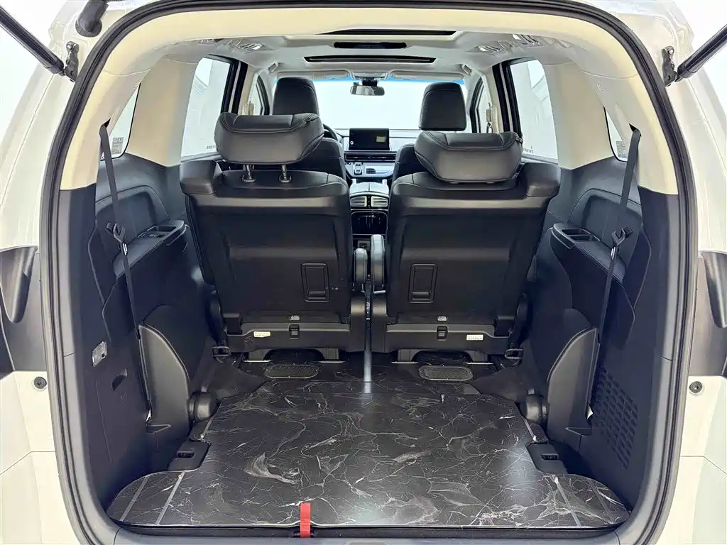 Honda Odyssey 2022 2.0L e:HEV Sharp·Premium Edition 2023 - thumbnail 25