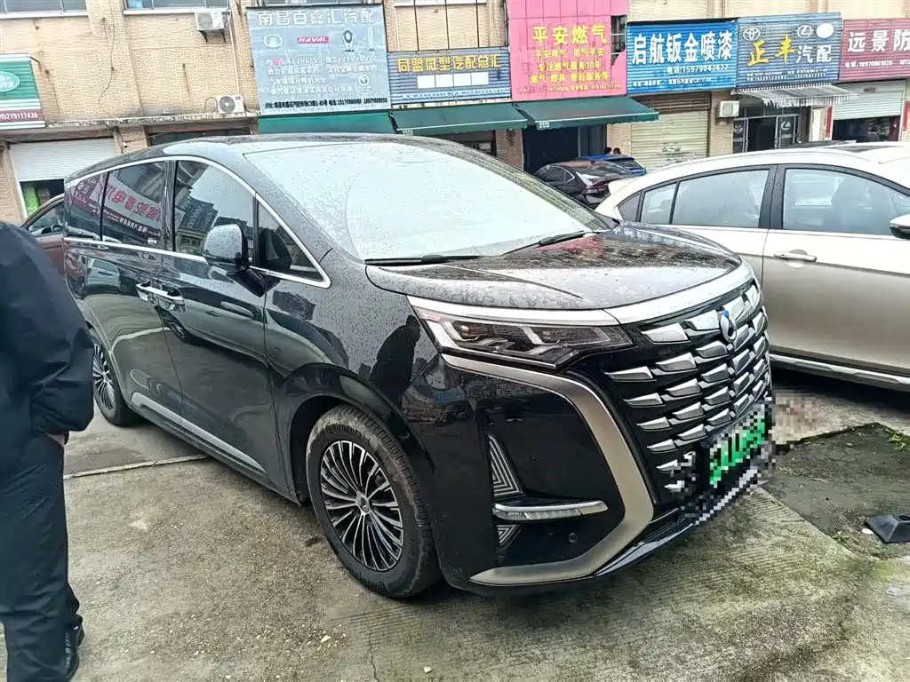 Denza DENZA D9 2022 DM-i 970 AWD Premium Model 2023 - thumbnail 3