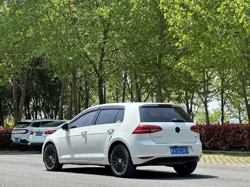 Volkswagen Volkswagen Golf 2015 1.6L Automatic Comfort Model 2015 - thumbnail 7