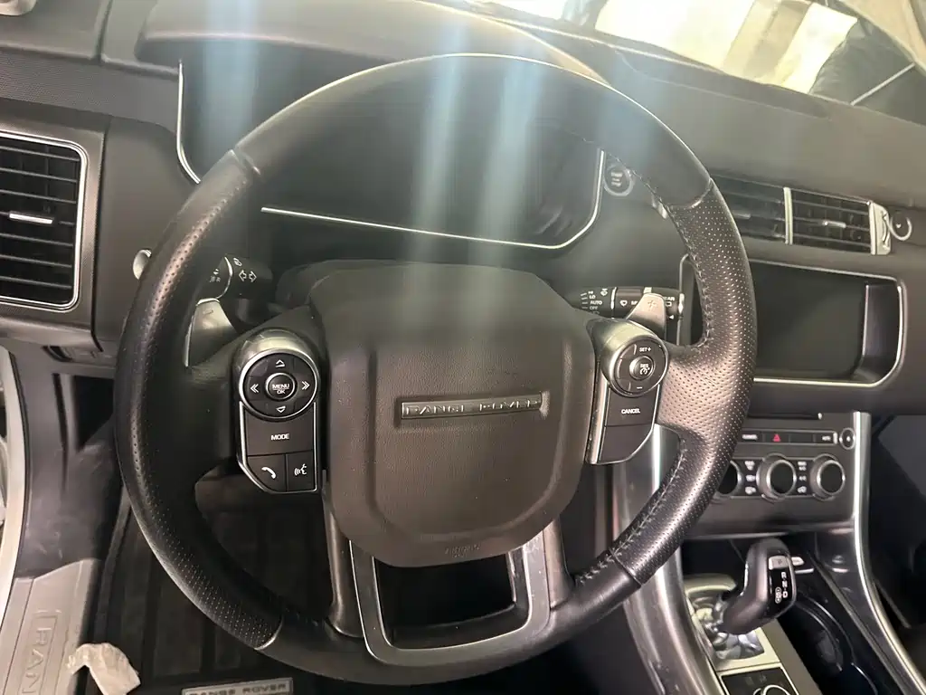 Land Rover Range Rover Sport 2017 3.0 SC V6 HSE DYNAMIC 2017 - thumbnail 4