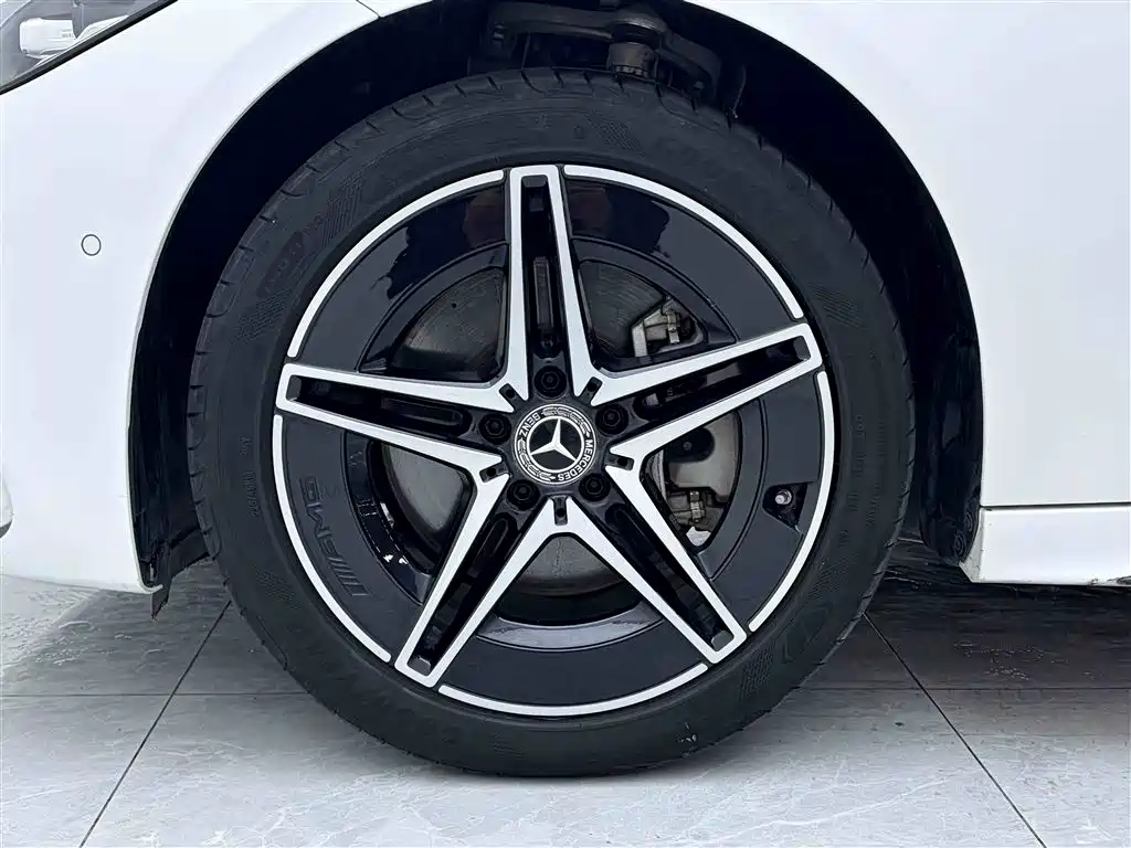 Mercedes-Benz Mercedes-Benz C-Class 2024 C 260 L Night Sport Edition 2024 - thumbnail 9