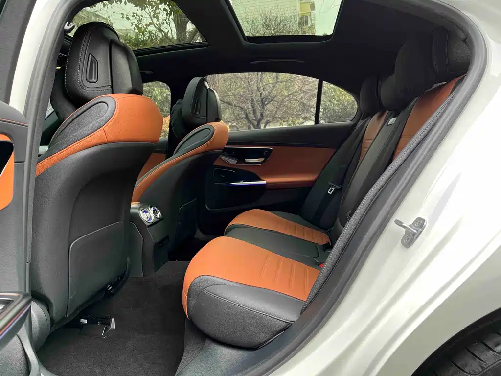 Mercedes-Benz Mercedes-Benz C-Class 2023 Facelift C 260 L Sport Edition 2024 - thumbnail 8