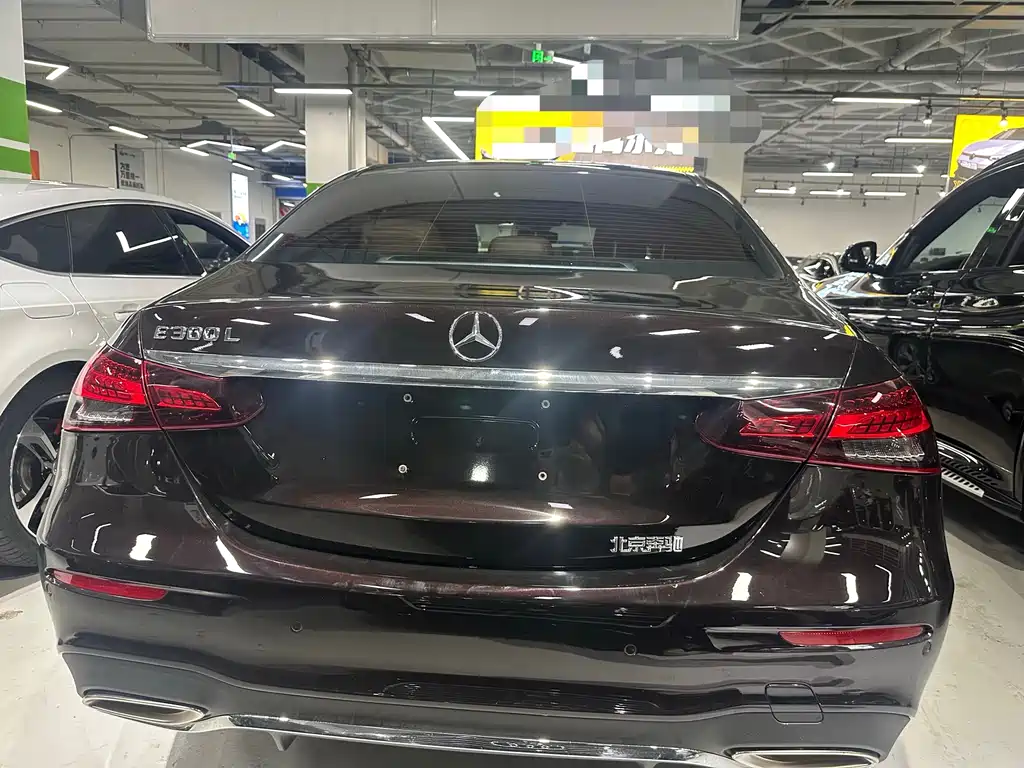 Mercedes-Benz Mercedes-Benz E-Class 2022 Facelift E 300 L Sport Luxury 2022 - thumbnail 5